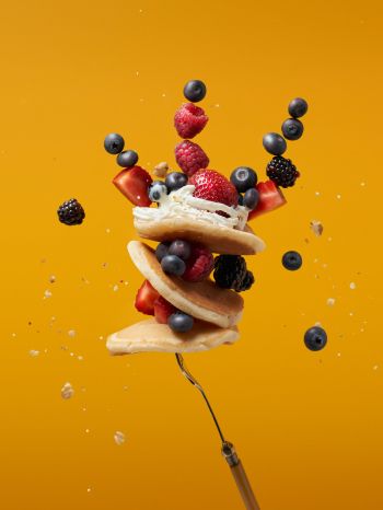 pancakes, berries Wallpaper 1668x2224