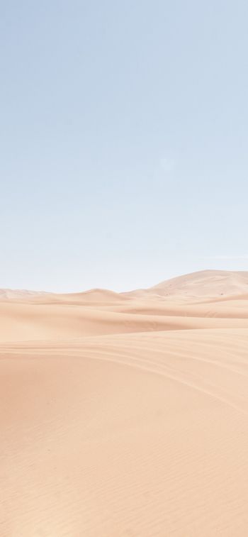 Обои 828x1792 песчаные дюны, небо