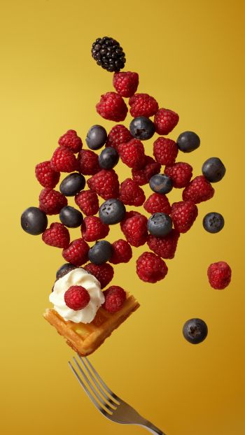 waffles, berries, dessert Wallpaper 2160x3840