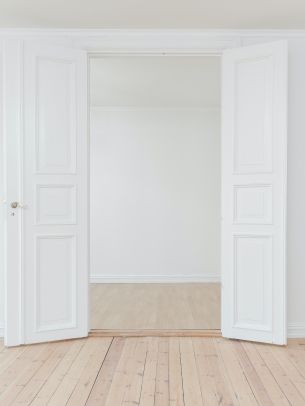 white, door Wallpaper 2048x2732