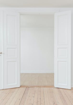 white, door Wallpaper 1668x2388