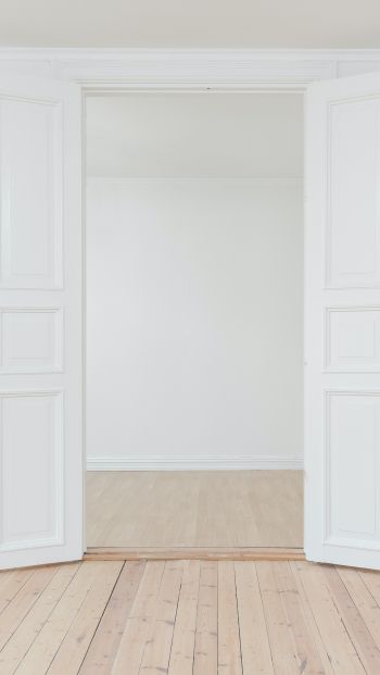 white, door Wallpaper 640x1136
