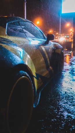 Обои 2160x3840 спортивная машина, дождь, ночь