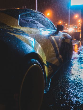 Обои 1668x2224 спортивная машина, дождь, ночь