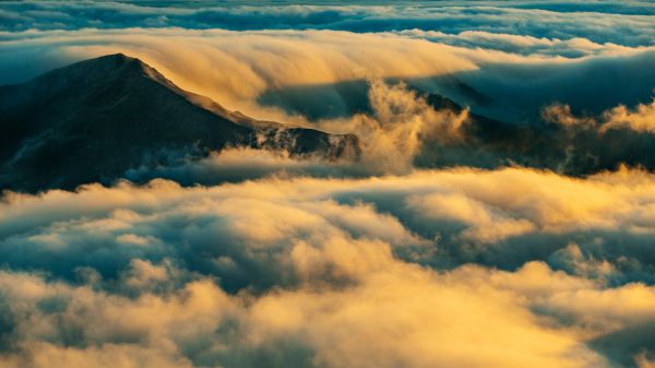mountains, clouds Wallpaper 1280x720