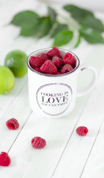 raspberries, berries, mug Wallpaper 600x1024
