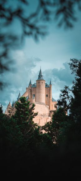 lock, Segovia, Spain Wallpaper 1440x3200