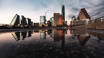 city, reflection, skyscraper Wallpaper 1600x900