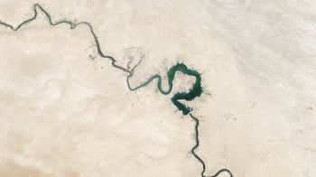 top view, river, Baghdad, Iraq Wallpaper 1600x900