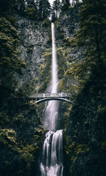 Multnoma Falls, Oregon, USA Wallpaper 1200x2000