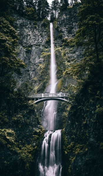 Multnoma Falls, Oregon, USA Wallpaper 600x1024