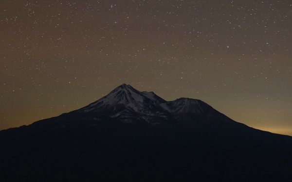 mountains, starry night Wallpaper 2560x1600