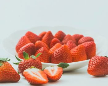 strawberry, berry, red Wallpaper 1280x1024