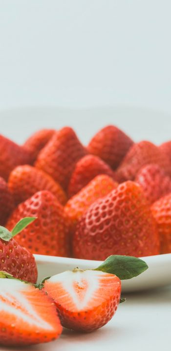 strawberry, berry, red Wallpaper 1080x2220