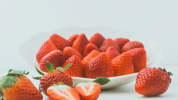 strawberry, berry, red Wallpaper 3840x2160