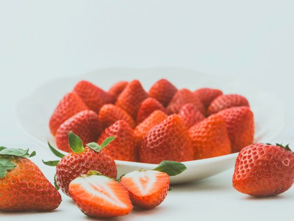 strawberry, berry, red Wallpaper 800x600
