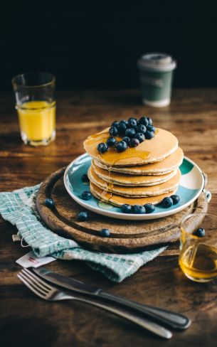 pancakes, honey, berries Wallpaper 1200x1920