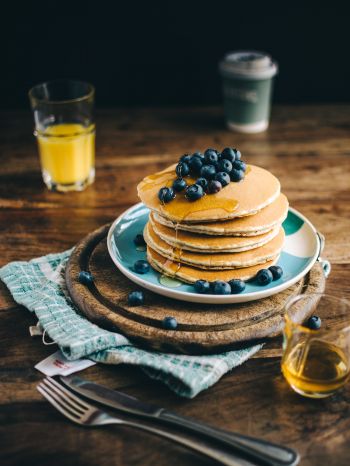 pancakes, honey, berries Wallpaper 1620x2160