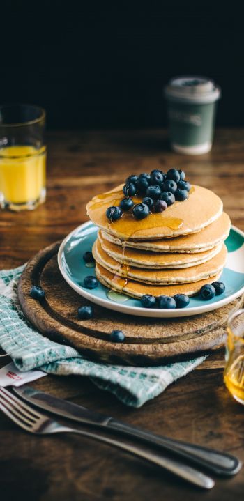pancakes, honey, berries Wallpaper 1440x2960