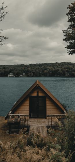 lake house Wallpaper 1284x2778