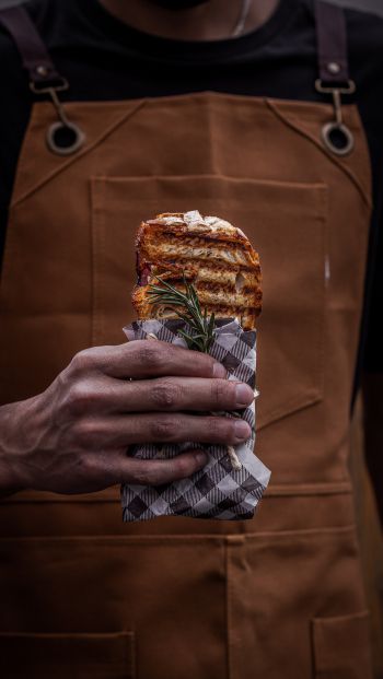 food, sandwich, hand Wallpaper 640x1136