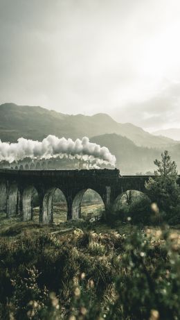 Glenfinnan, Great Britain, train Wallpaper 640x1136