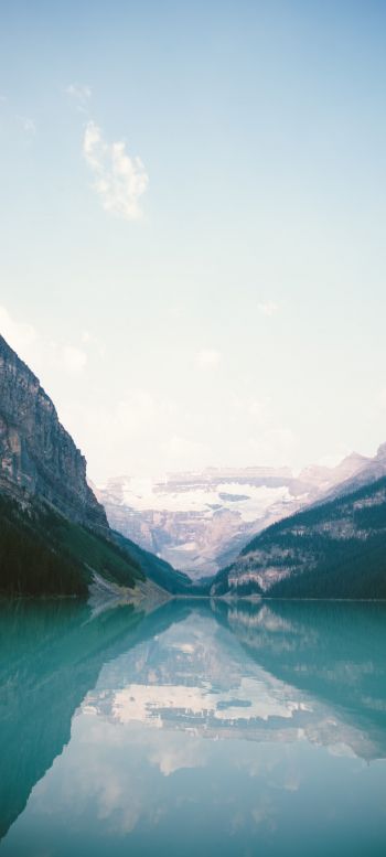Обои 1080x2400 Озеро Луиз, Канада, отражение