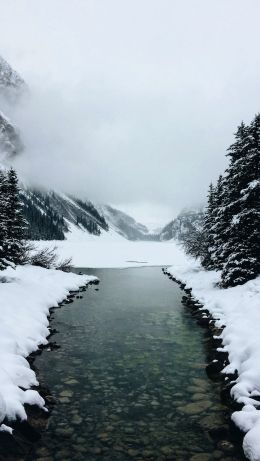 Lake Louise, Canada Wallpaper 640x1136