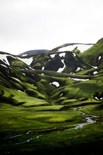 Iceland, hills, sky Wallpaper 640x960