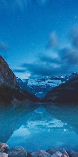 Lake Louise, Banff, Canada Wallpaper 720x1440