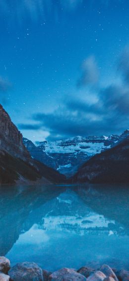 Lake Louise, Banff, Canada Wallpaper 1080x2340