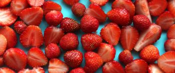 strawberry, berries Wallpaper 2560x1080