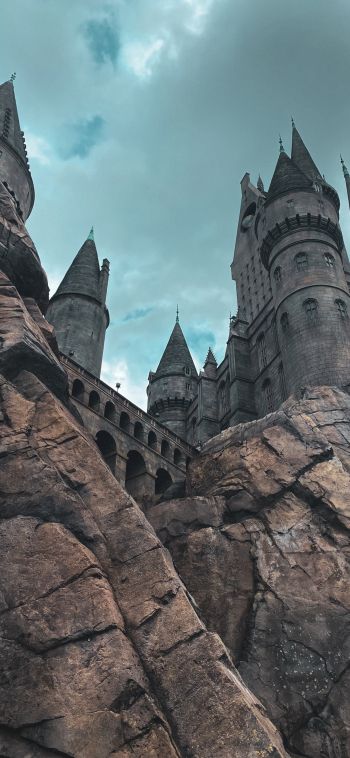 Hogwarts, lock Wallpaper 1080x2340