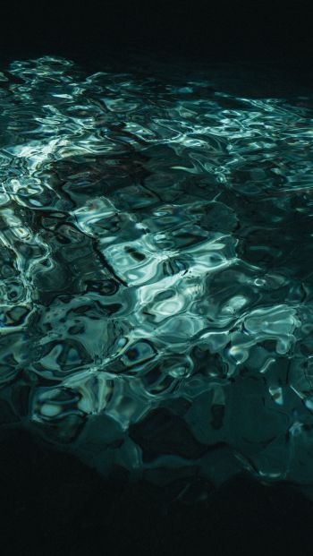 water, ripple Wallpaper 640x1136