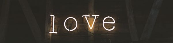 love, love, sign Wallpaper 1590x400