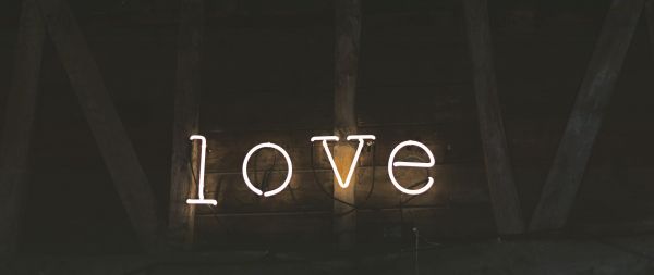 love, love, sign Wallpaper 2560x1080