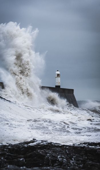 Portcol, Great Britain, lighthouse Wallpaper 600x1024