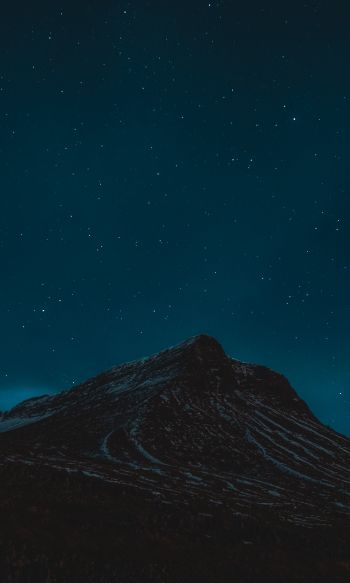 Обои 1200x2000 Исландия, горы, звездная ночь