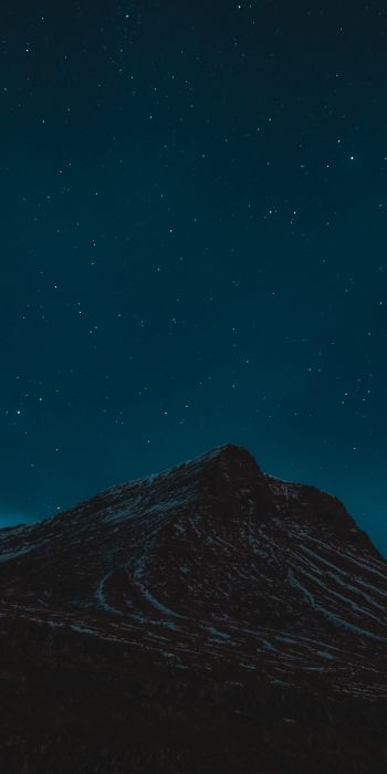 Обои 720x1440 Исландия, горы, звездная ночь