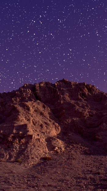 Обои 640x1136 звездное небо, горные породы