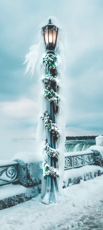 Niagara Falls, Canada, lantern Wallpaper 1440x3200