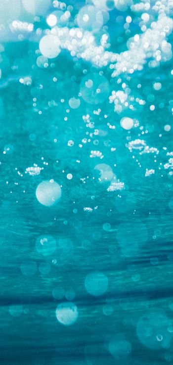 underwater, bubbles Wallpaper 1080x2280