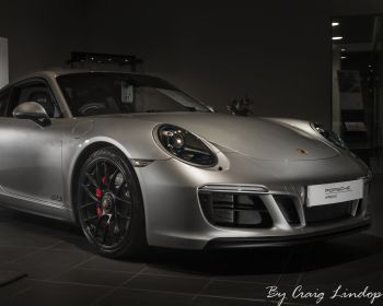 Porsche GTS, sports car Wallpaper 1280x1024