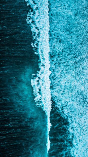 Обои 640x1136 морские волны, вид сверху, синий