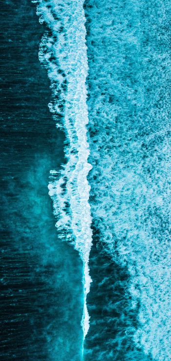 Обои 1440x3040 морские волны, вид сверху, синий