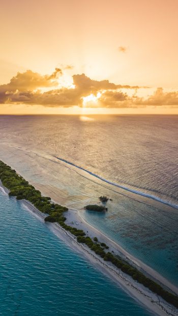 Maldives, sunset, landscape Wallpaper 640x1136