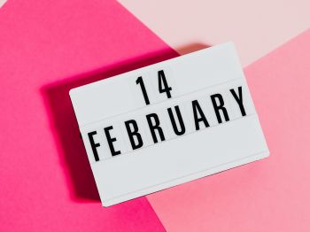 Обои 1024x768 14 февраля, День святого Валентина, розовый