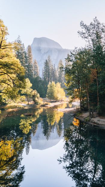 Yosemite Valley, USA, landscape Wallpaper 640x1136