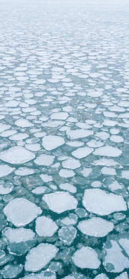 Обои 828x1792 замерзшее озеро, лед, зима
