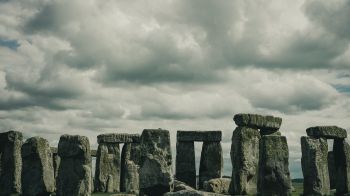 Stonehenge, Wiltshire Wallpaper 2560x1440